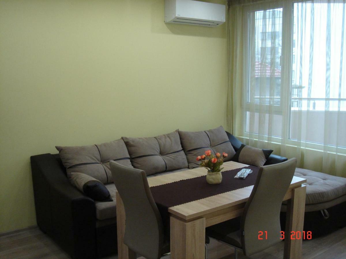 Apartment Deni Μπουργκάς Εξωτερικό φωτογραφία